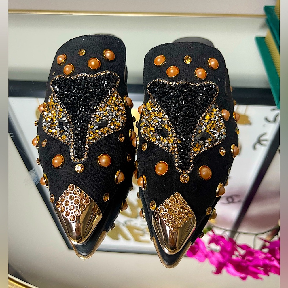 Brand new bedazzled black and gold slippers